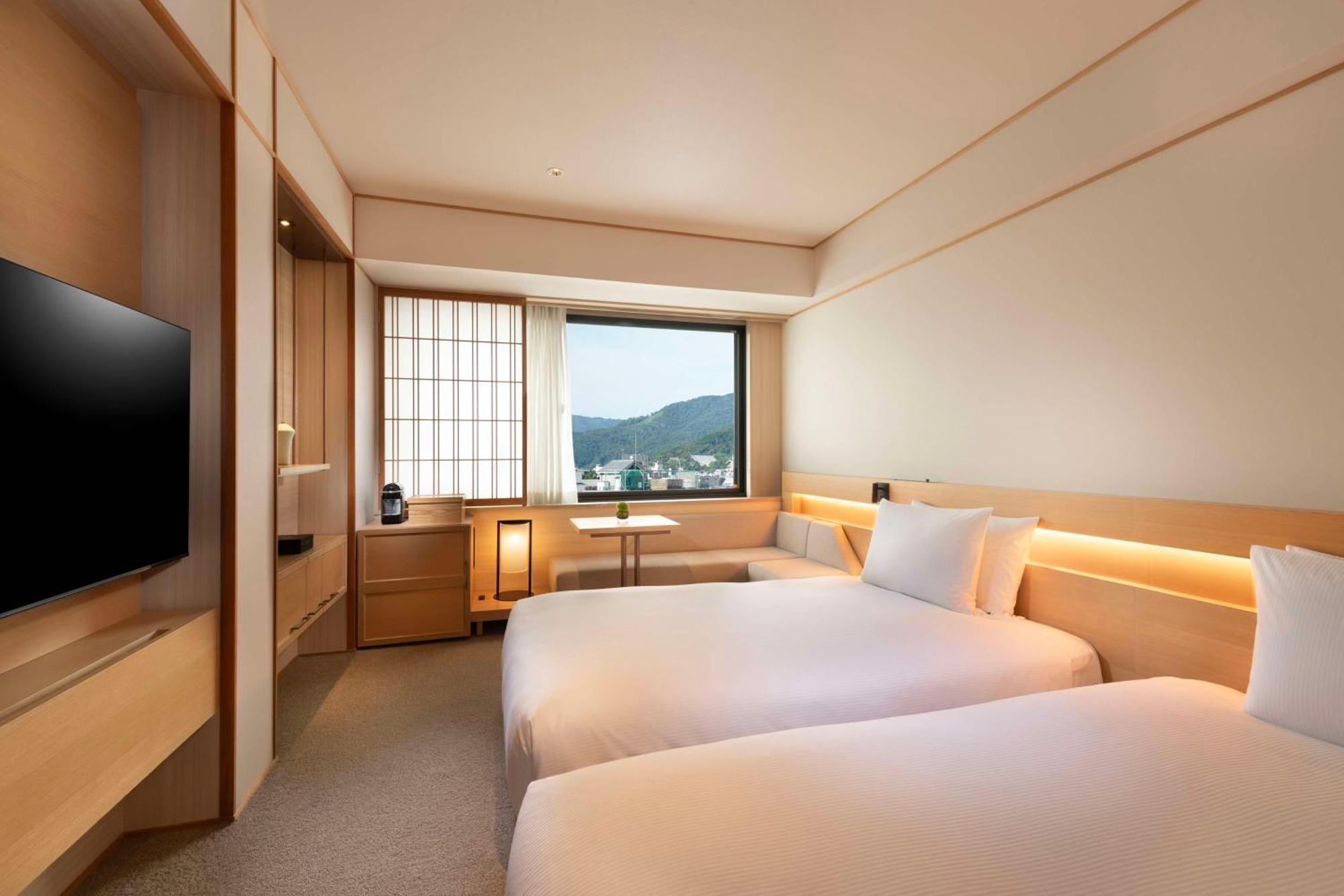 Doubletree By Hilton Kyoto Higashiyama Hotel Exterior photo