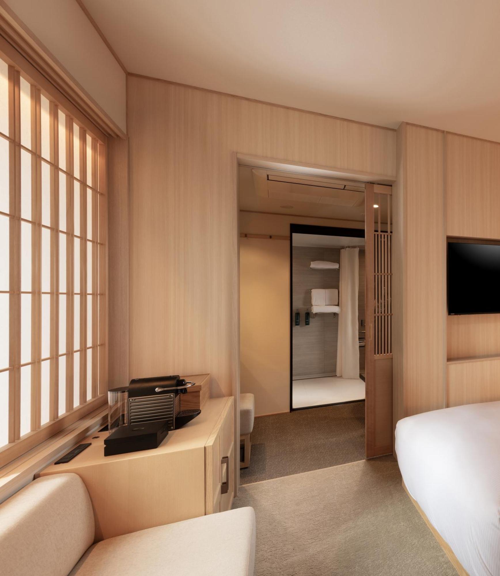 Doubletree By Hilton Kyoto Higashiyama Hotel Exterior photo