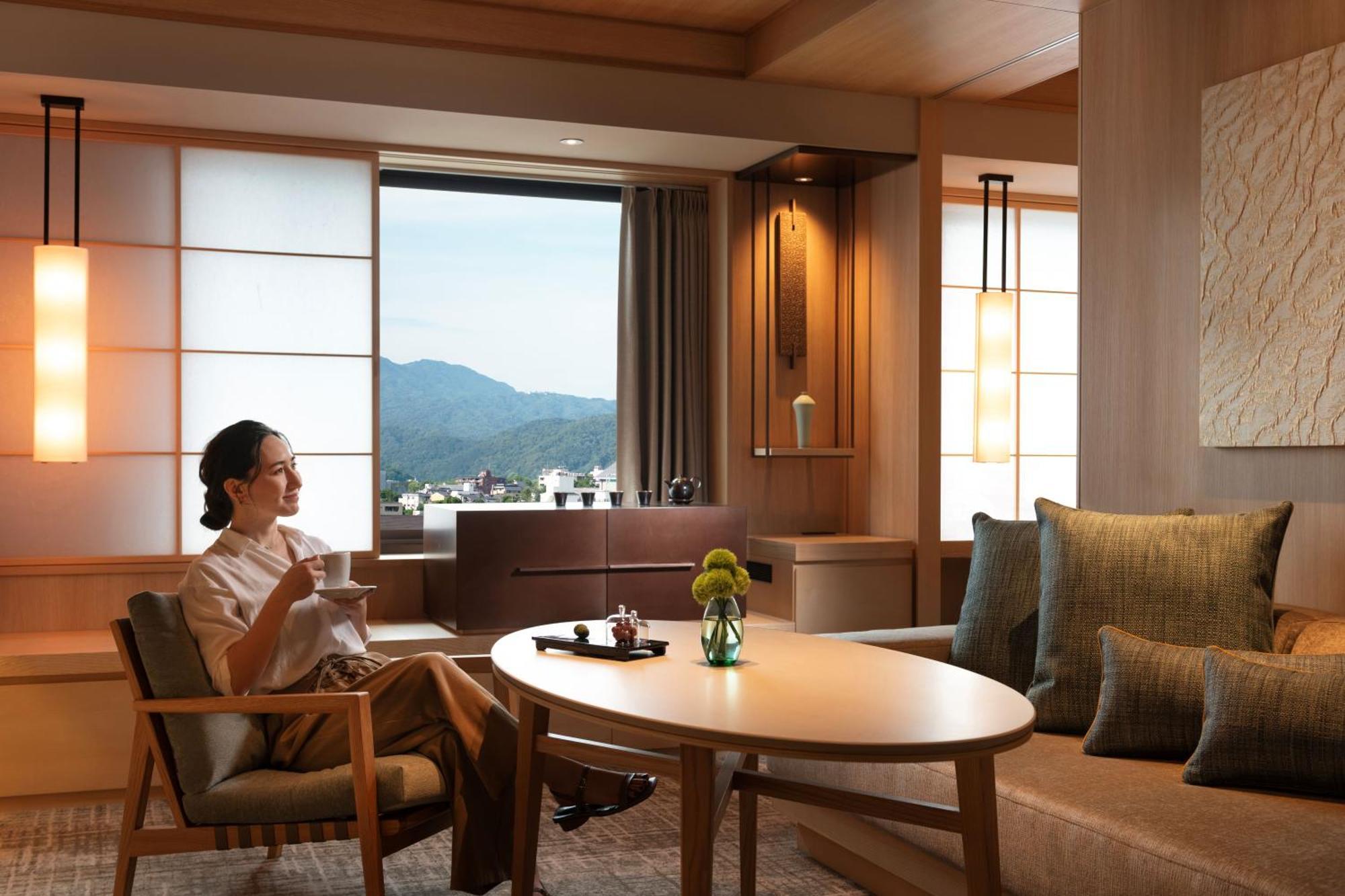 Doubletree By Hilton Kyoto Higashiyama Hotel Exterior photo