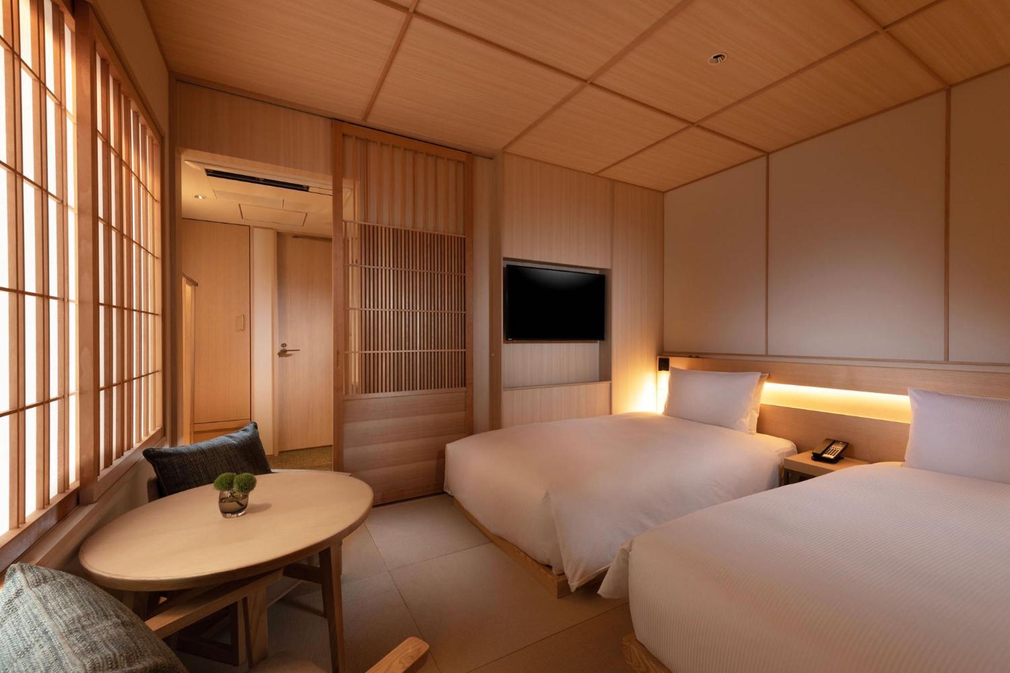 Doubletree By Hilton Kyoto Higashiyama Hotel Exterior photo